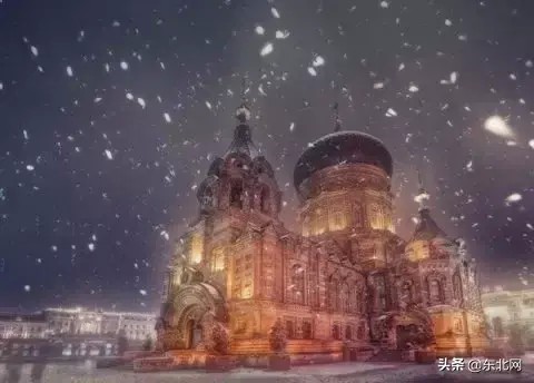 冬日激情狂欢 在C位出道的哈尔滨冰雪欢乐季
